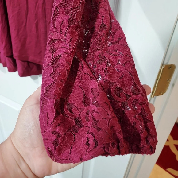 Cable & Gauge Magenta Pink Lace Sleeve Shirt in Size 1X - Picture 7 of 9